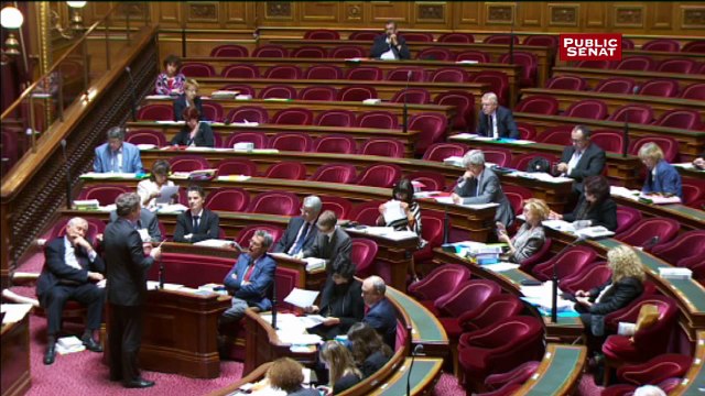 Loi travail : des référendums d’entreprise à l’initiative des syndicats ou du patron