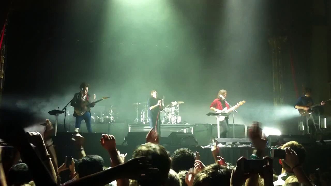 Phoenix - "Consolation Prizes " | Aragon Ballroom (9/28/13)