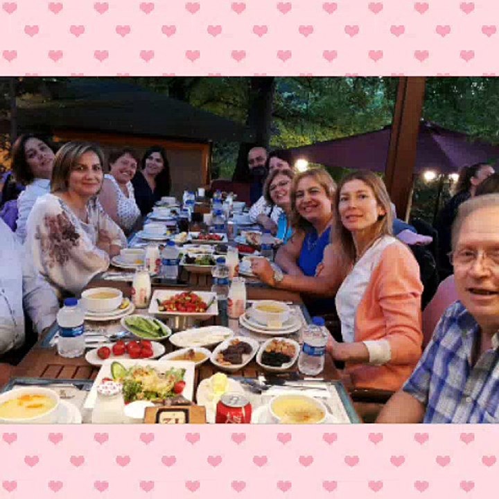 İFTAR YEMEĞİ AYRILAN ÖĞRETMENLERİMİZ
