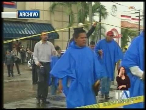 Aparece uno de los supuestos desaparecidos durante el asalto a una farmacia en Guayaquil