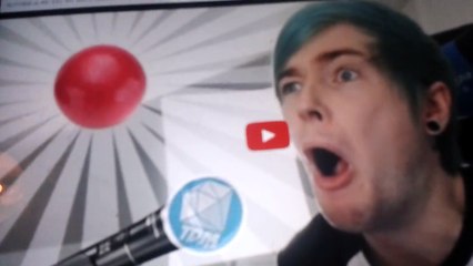 Reacting to dantdm sings his intro