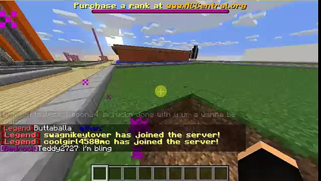 Minecraft Building Tutorial #1 Underground Base!!