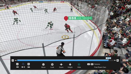 NHL® 16 slid inside