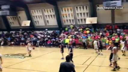 MC ends half with a stop, leads 30-26 #marinhoops