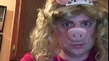 The Ms Pig Show Episode 5 - "Making Music with Ms Pig"