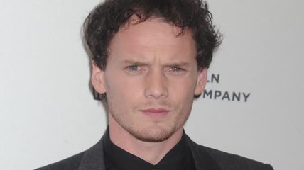 Les stars réagissent à la mort tragique d'Anton Yelchin
