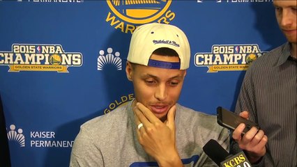 Descargar video: Riley Curry Consoled Steph after Game 7 Loss  Cavaliers vs Warriors  June 19, 2016  NBA Finals