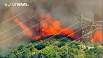 Bush fires rage amid brutal heatwave in southern California