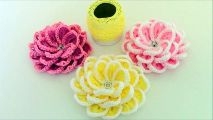 knitting flowers- Make creates beautiful flowers cute gifts