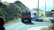 Incêndio de grandes proporções vitima dois bombeiros em Chipre