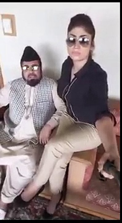 Another video of Qandeel Baloch getting closer to molvi