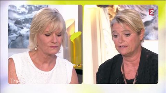 Marina Carrère d'Encausse se dit pour la légalisation du canabis