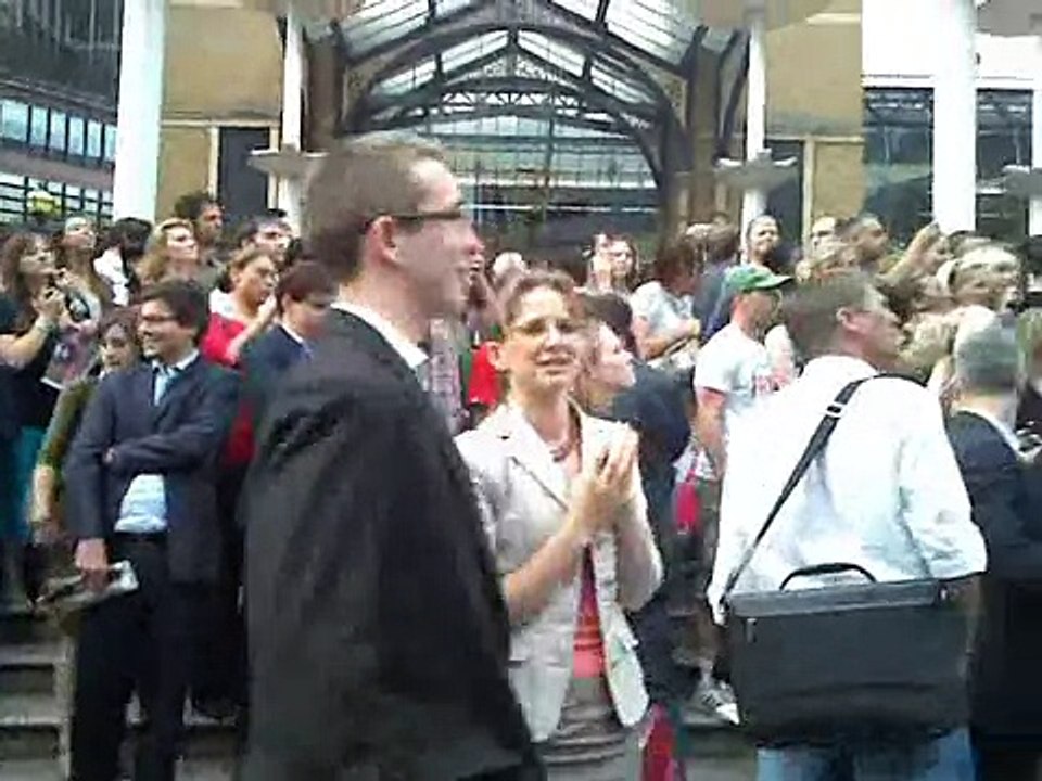 Michael Jackson flashmob - Liverpool St station - London June 26 2009