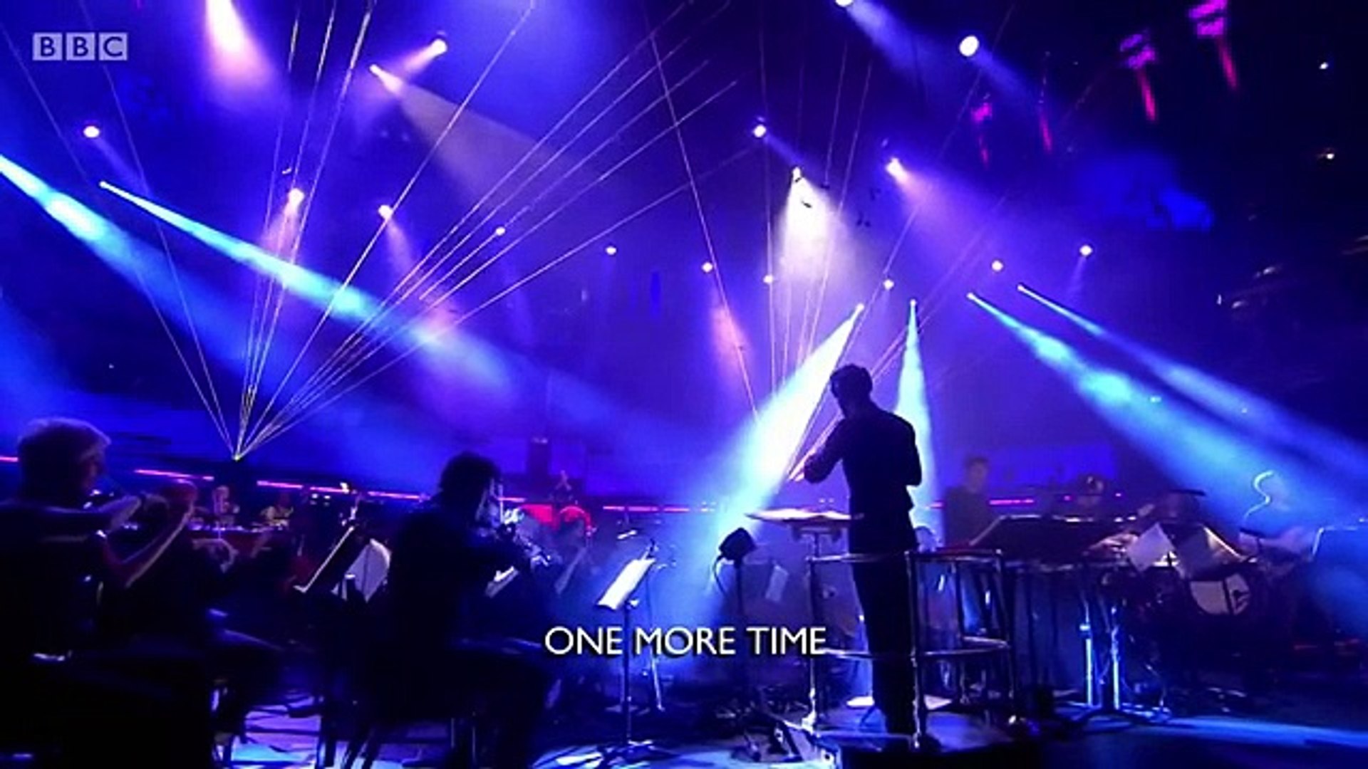The Radio 1 Ibiza Prom - Daft Punk - One More Time - Vidéo Dailymotion
