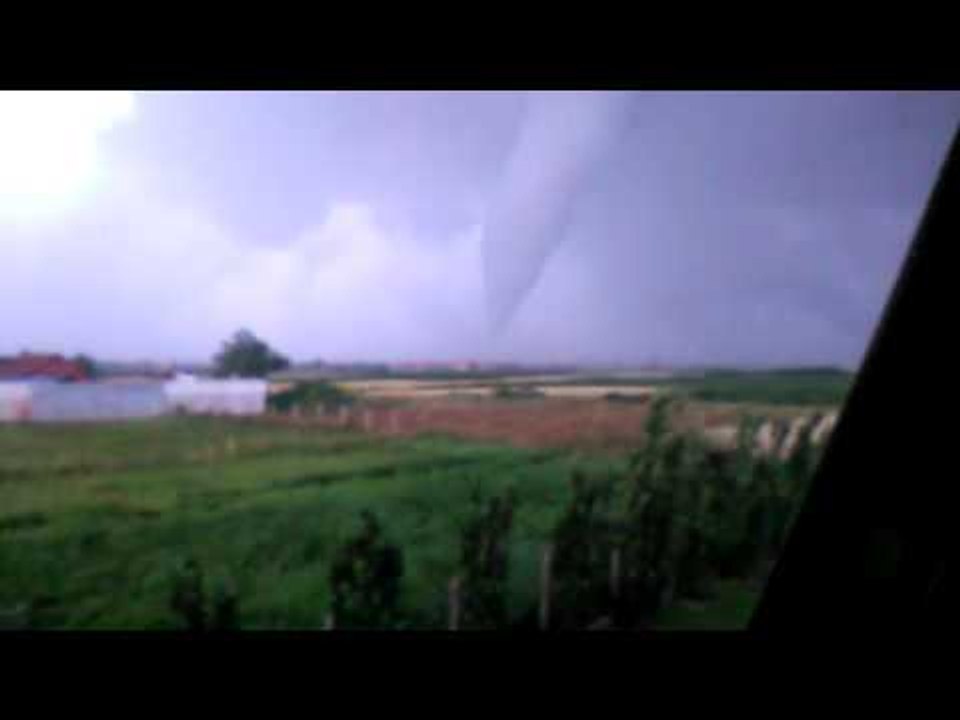 Funnel Cloud Spotted Over Pancevo