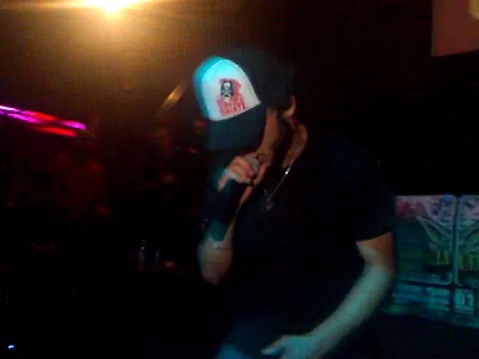 Lo spazzacamino -  Rancore & Dj Myke @Rashomon Roma 2011