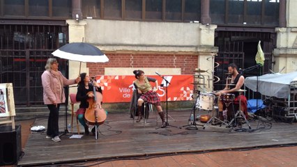 Les kilteuses reprennent Dutronc