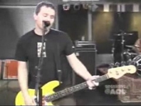 Blink-182 - Violence (03.11.03 AOL Session)