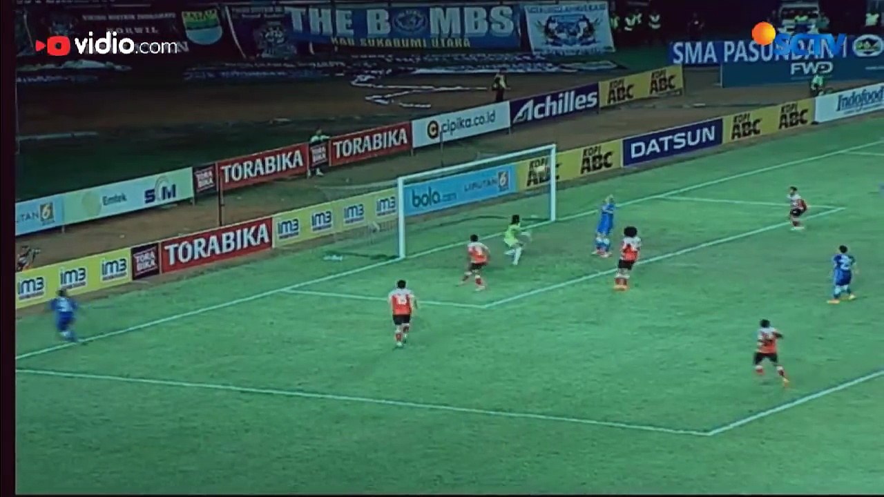 Highlight Persib vs Madura United Torabika soccer Championship 2016