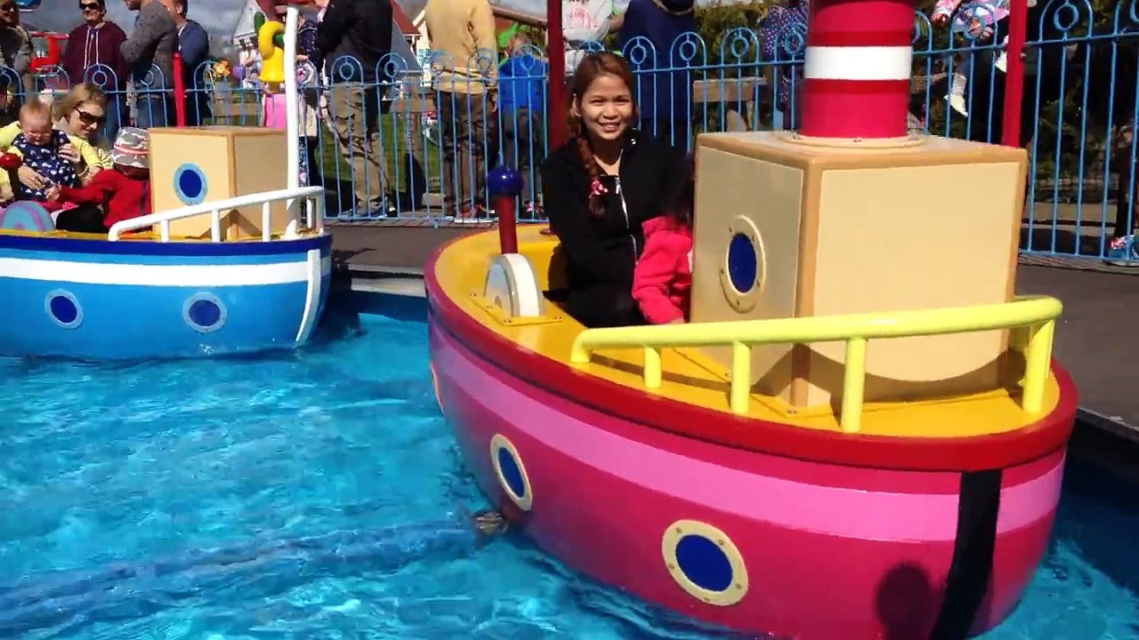 Peppa Pig World 2015.Annika and the Gang at Grandpa Pig's Boat Trip