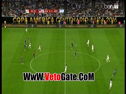حارس امريكا ينقذ فريقه من هدف رابع امام ميسى