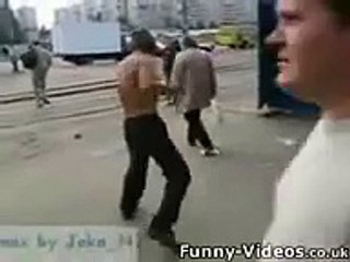 crazy drunk hobo dancing in public!!! funny