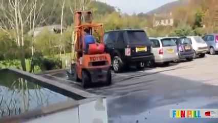 Best Collection of Crazy Construction, accidents, Fails, Funny Videos mp4