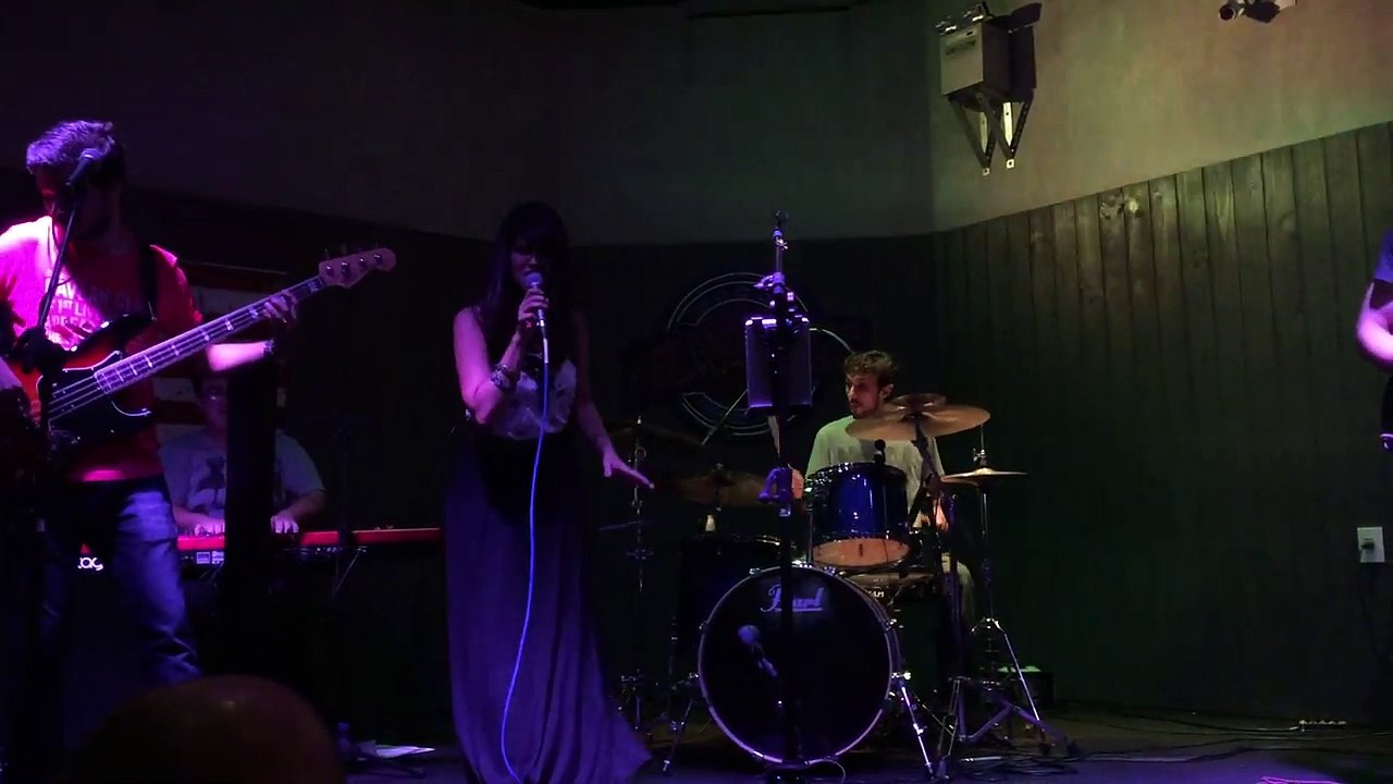 Banda Inside Out - Cryin (Aerosmith Cover)