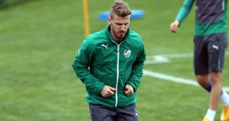 Galatasaray, Serdar Aziz ile Transfer Görüşmelerine Başlandığını Açıkladı