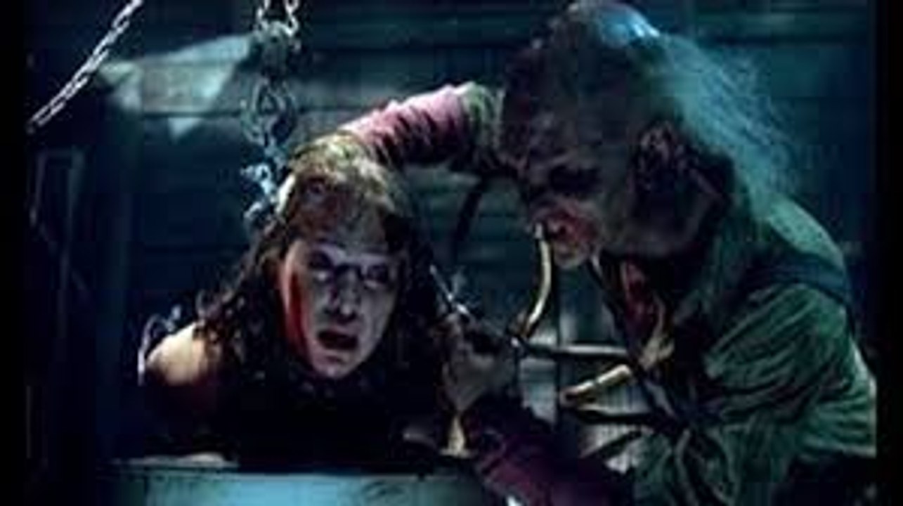 Wrong turn 3 left for dead  (Slide show)