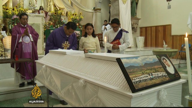 Mexico buries victims of deadly teachers strike