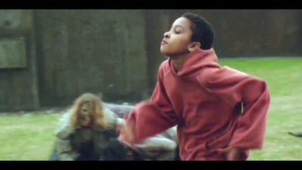 The Girl With All The Gifts Official Trailer