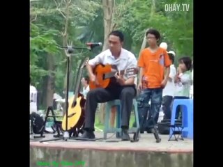 Thầy giáo trường em và "Chú Voi con ở Bản Đôn" :v Xuất sắc!