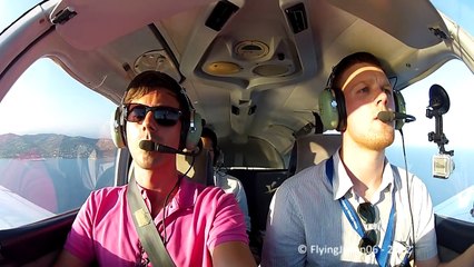 Un contrôleur aérien complètement à l'ouest