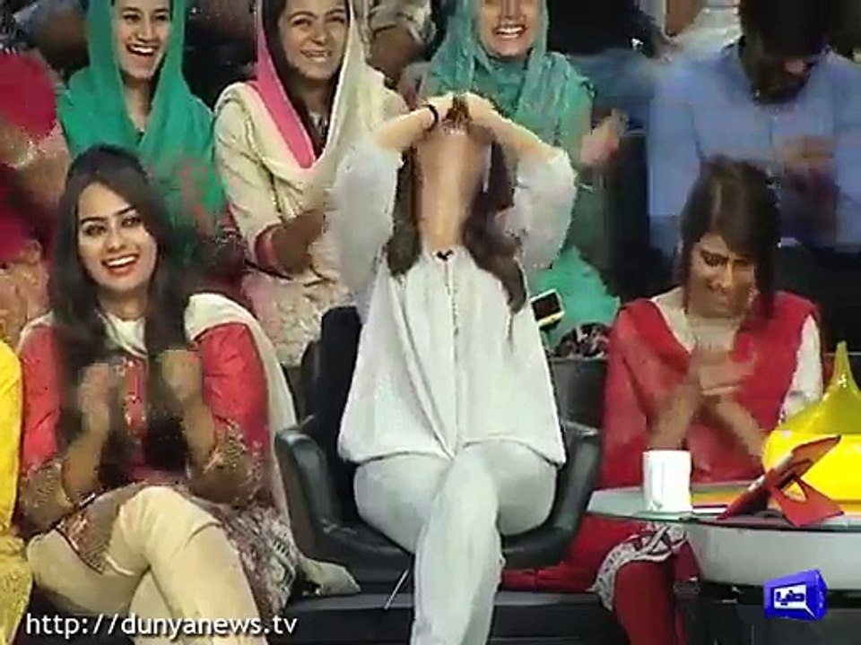 Maine PPP, PTI, Sheikh Rasheed Ko Vote Diya Nikla Phir bi PMLN Ka - Iftikhar Thakur Doing Chitrol Of PMLN ''Dhandli'' An