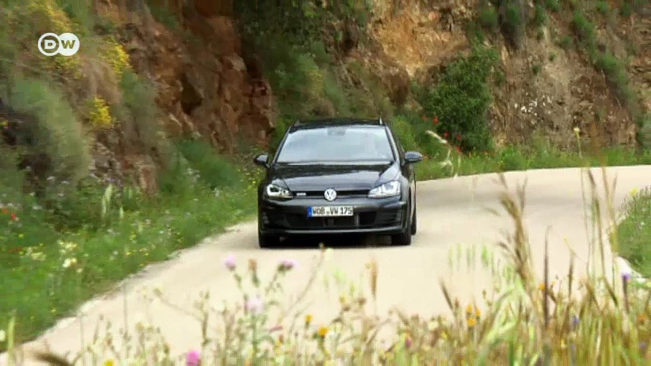 Practical: the VW Golf GTD station wagon | Driv...