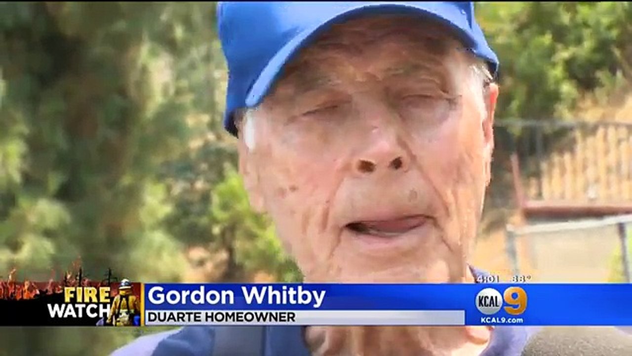 800 Homes Evacuated By  Forest Fire