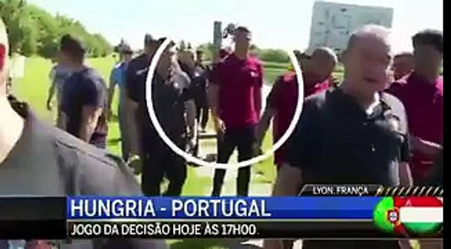 Cristiano Ronaldo throws a reporter's microphone into a lake !