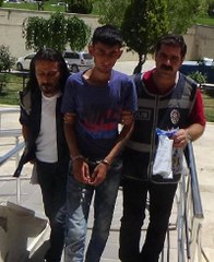 Evi Terk Etmeyince Evi ve Arkadaşını Yakmış