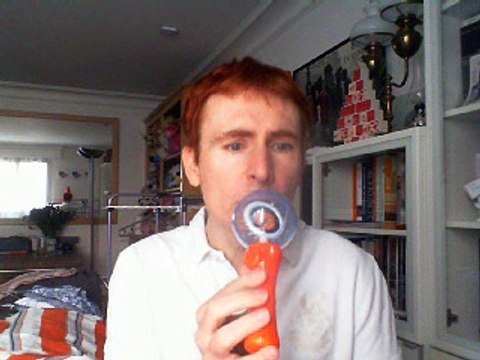 Wiwi égratigne ego ime edo d'Antonis Ramos