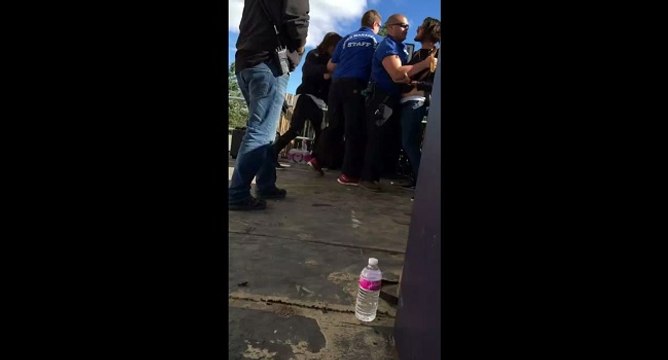 Bagarre entre le groupe Hippie Sabotage et la sécurité