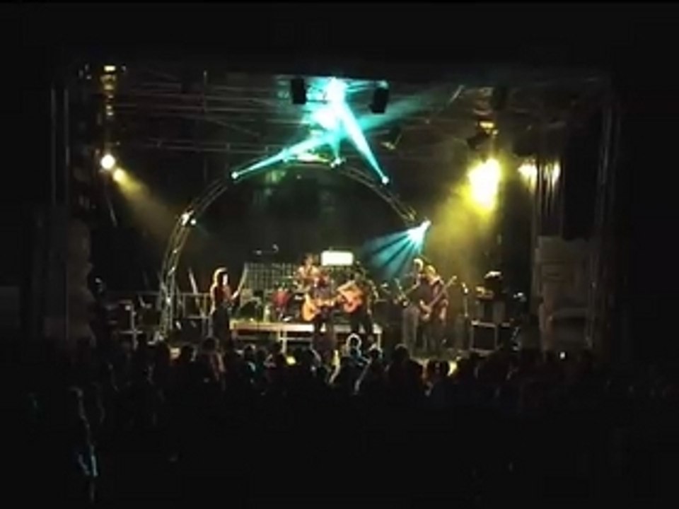 Stone Age 2006 - Caïna concert  partie2