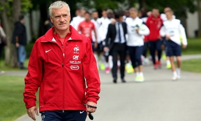 Euro 2016 : les Bleus de Didier Deschamps, côté coulisses, à Clairefontaine...
