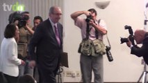 Eduardo Cunha nega renúncia e delação premiada