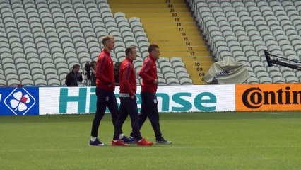 Interview - Schmeichel ne blâme pas Hart