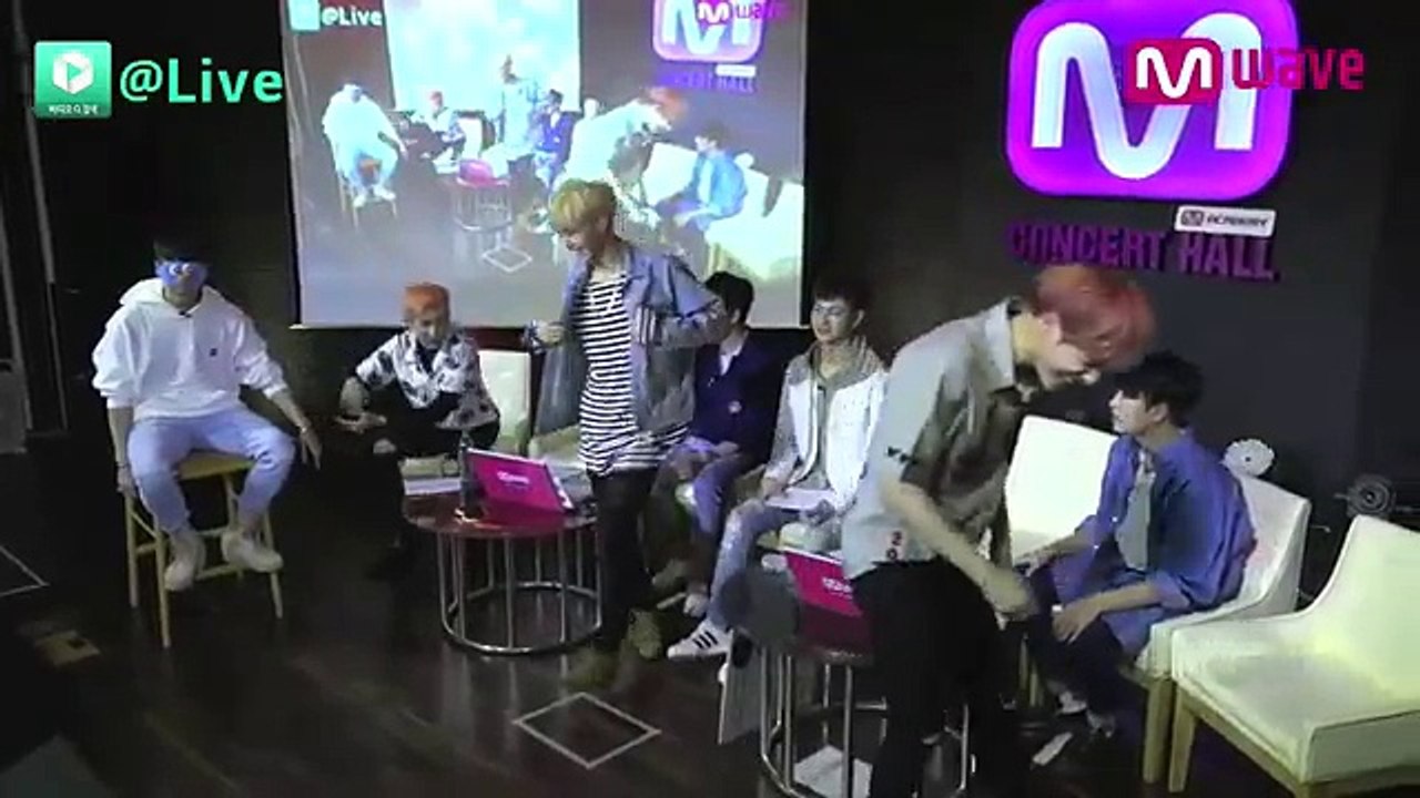(ENG SUB) GOT7’s Jackson Can Identify Mark by the Nape of His Neck [MEET&GREET]