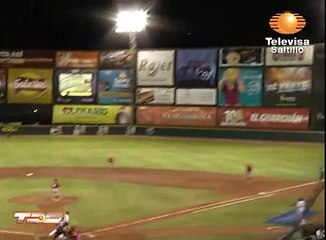 Ryan Mulhern Right Field Home Run マルハーン 4-25-12