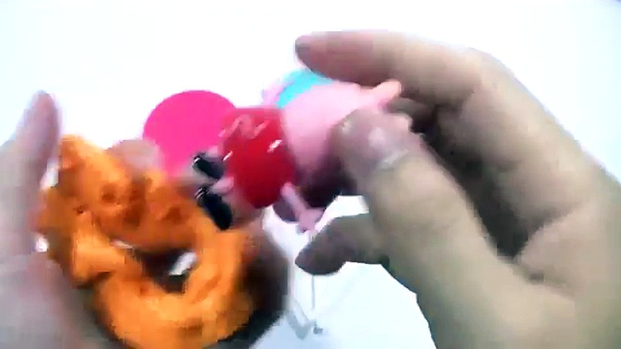 SURPRISE EGGS PLAY DOH Kinder peppa pig epañol TOYS KINDER DISNEY VIDEOS