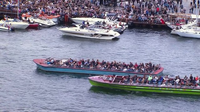 Cliff Diving From an Opera House in Copenhagen | Cliff Diving World Series 2016
