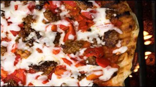 Recipe Roasted Pepper and Spicy Sausage Grilled Pizza Recipe